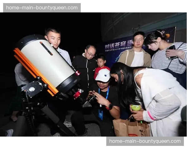 定位球挑战赛在热那亚举行，吸引数百名青少年参加